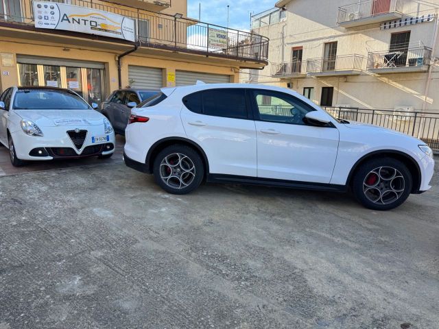 Alfa Romeo Stelvio 2.2 Turbodiesel 210 CV AT8 Q4