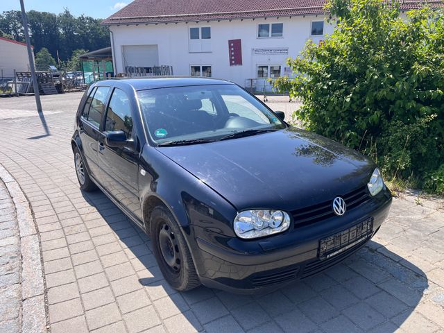 Volkswagen Golf 1.6 Ocean