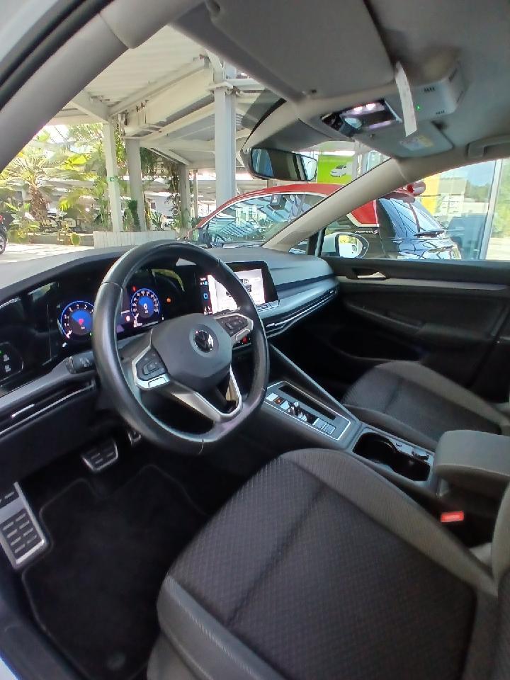 Volkswagen Golf 8 1.5 eTSI Automatik Navi/LED 2.Hand, миниатюра 4
