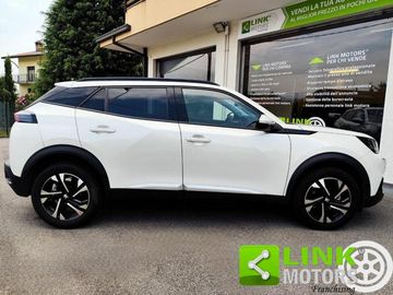 Peugeot 2008 - 12
