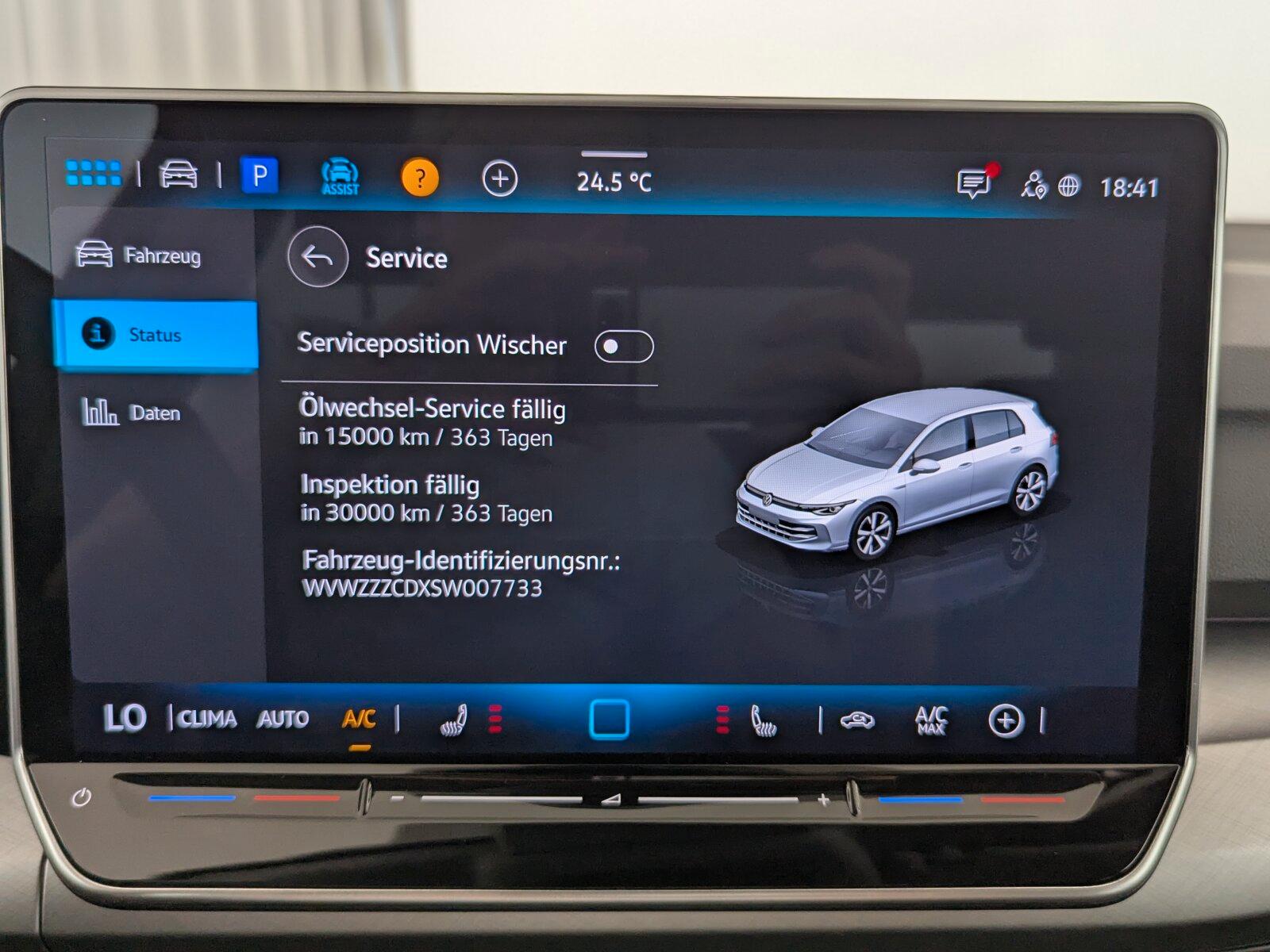 Volkswagen Golf VIII 1.5 TSI Life NAVI+AHK+ACC+SHZ+PDC+, миниатюра 17