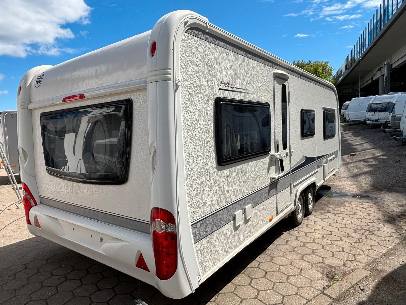 Hobby Prestige 610 UL ((Einzelbetten-Truma Mover XT))
