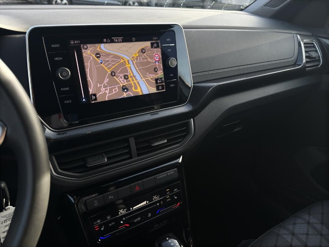 Fahrzeugabbildung Volkswagen T-Cross R-Line 1.5 TSI DSG