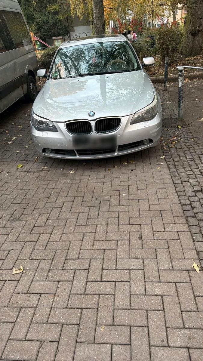 BMW 520