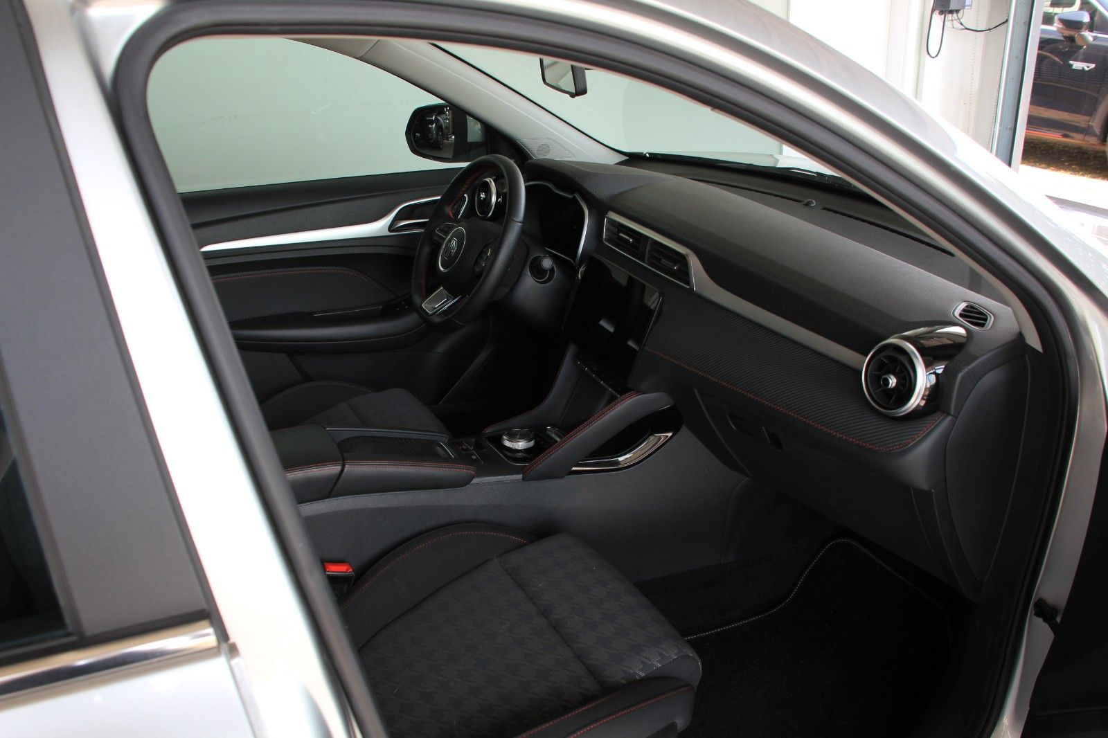Fahrzeugabbildung MG ZS EV Comfort Standard