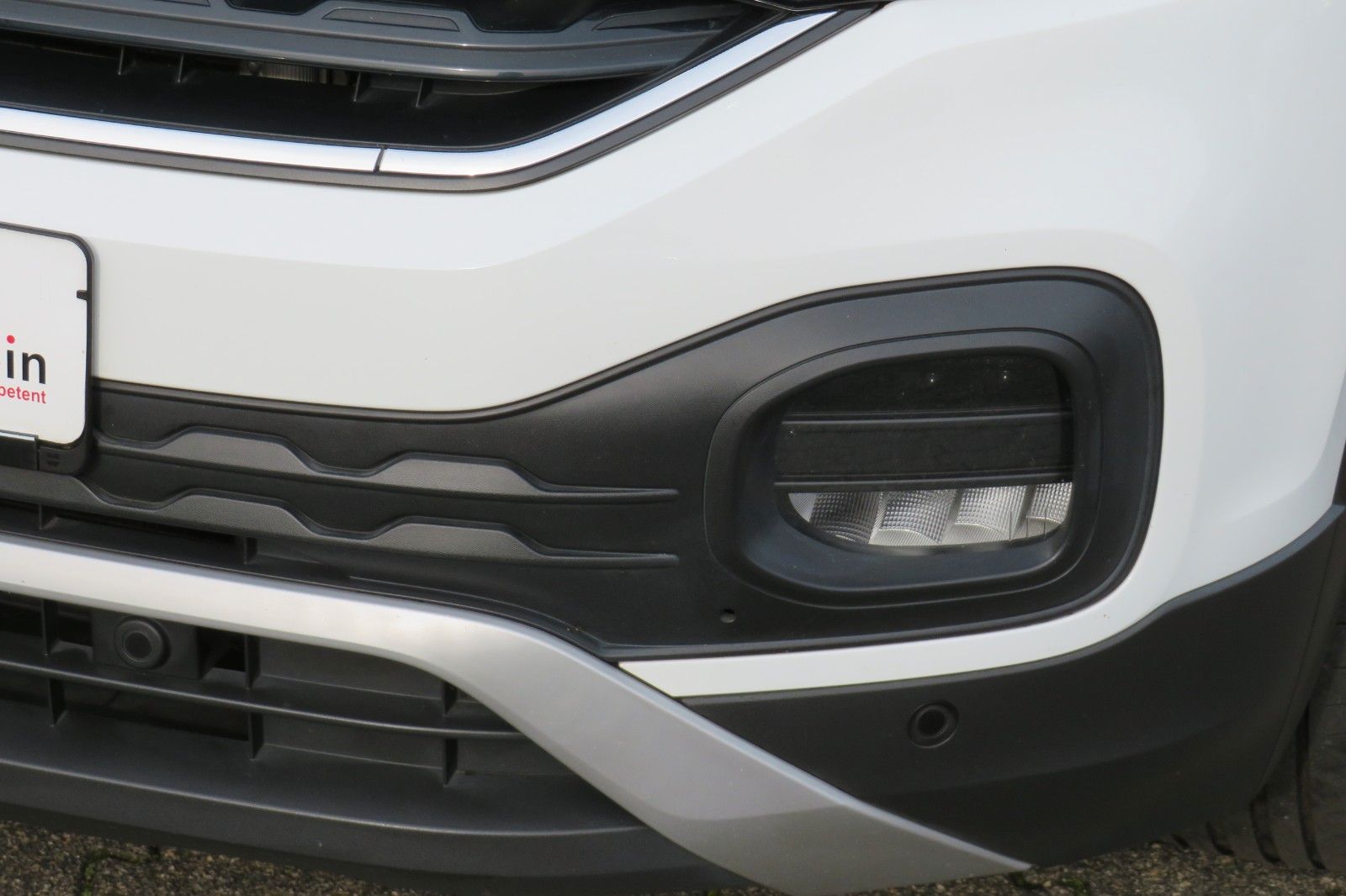 Fahrzeugabbildung Volkswagen T-Cross Life DSG PDC TELVOR SITZH. 1H.