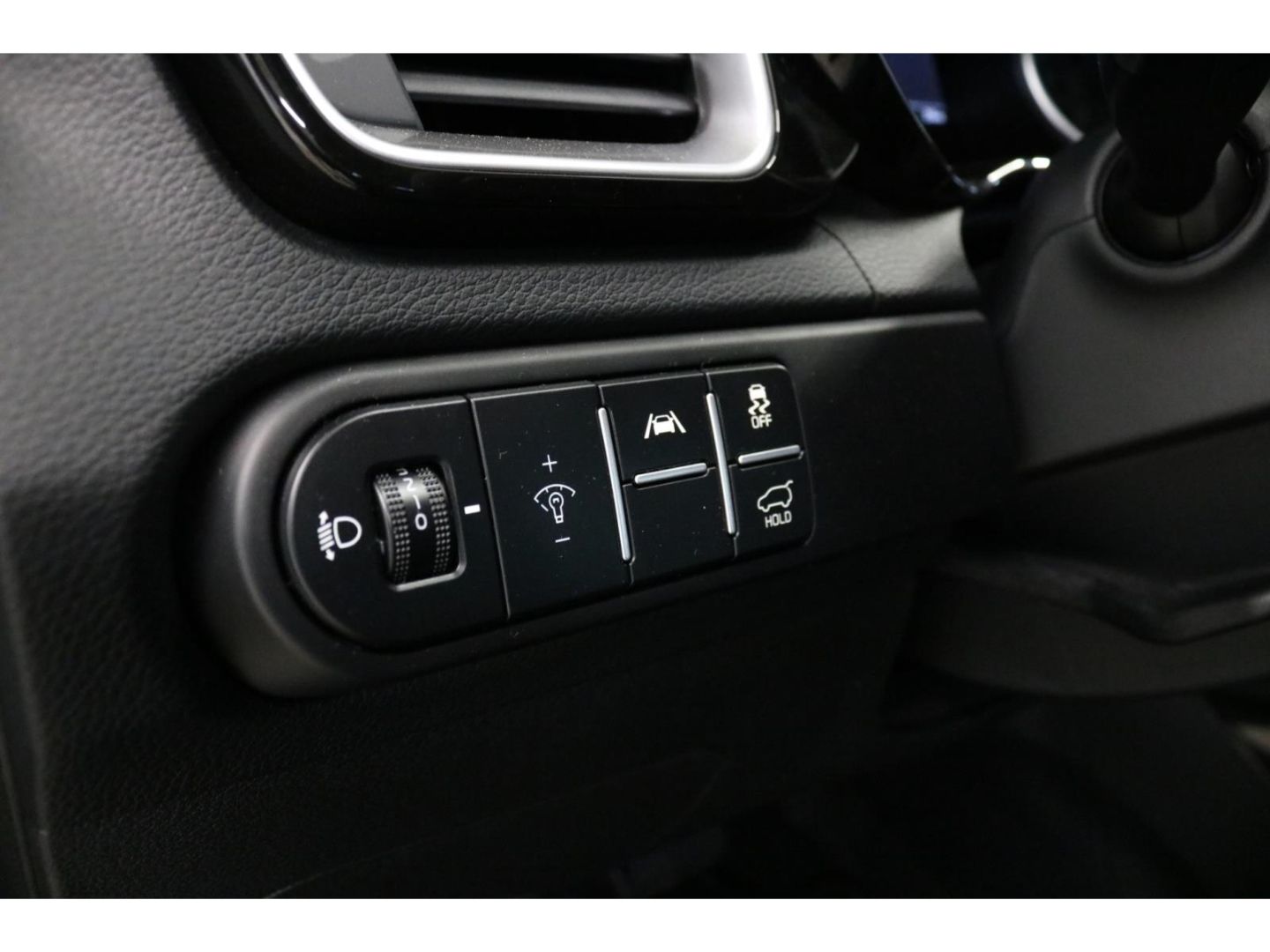 Fahrzeugabbildung Kia Ceed_sw Spirit Panoramadach Memory-Sitze Navi