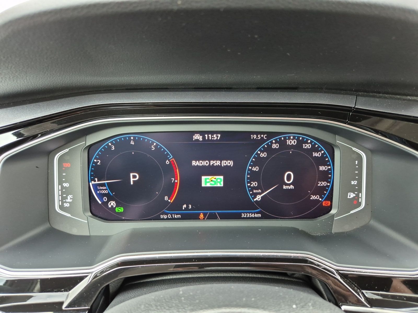 Fahrzeugabbildung Volkswagen Polo TSI Style DSG Matrix AID ACC PDC SH LM