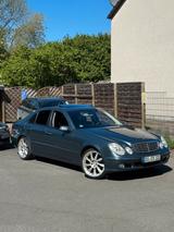 Mercedes-Benz W211 E320 - Mercedes-Benz E 320: W211