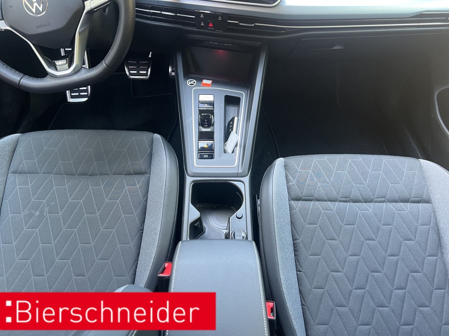 Volkswagen Golf - Bild 8