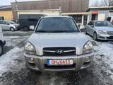 Hyundai Tucson 2.7 GLS LPG 4+4 Tüv/Inspektion Neu - Hyundai TUCSON Gls mit Benzin-Antrieb