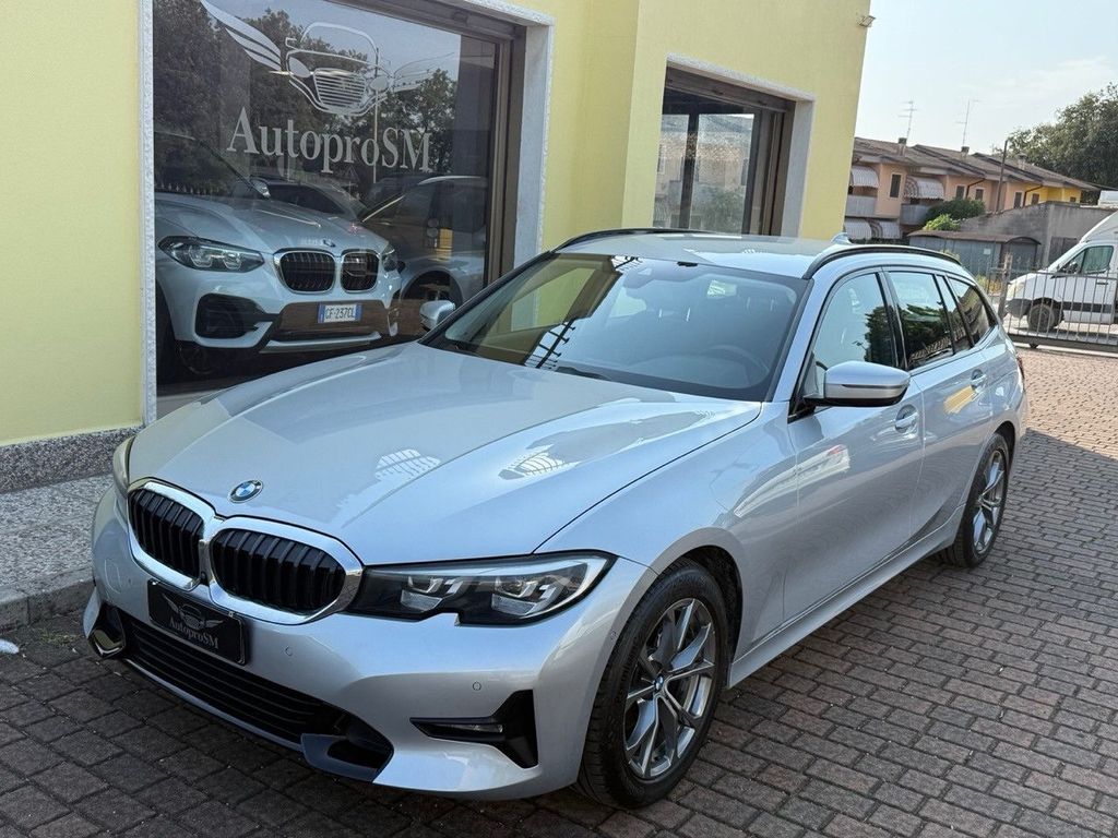 Image of BMW 320