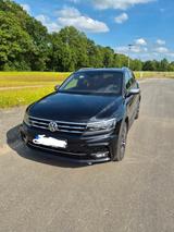 Volkswagen Tiguan Allspace 239PS / 7Sitzer/ Voll/ Garantie - Volkswagen Tiguan Allspace mit Diesel-Antrieb: Garantie