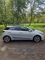 Hyundai i20 1.2 62kW Classic  - Hyundai i20 mit Panoramadach