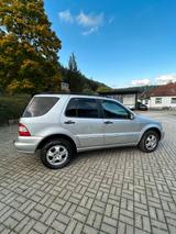 Mercedes-Benz Mercedes ml270 cdi - scheckheftgepflegte Mercedes ML 270