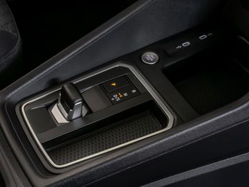 Ford Tourneo Connect 2.0 Titanium Autobahnassistent