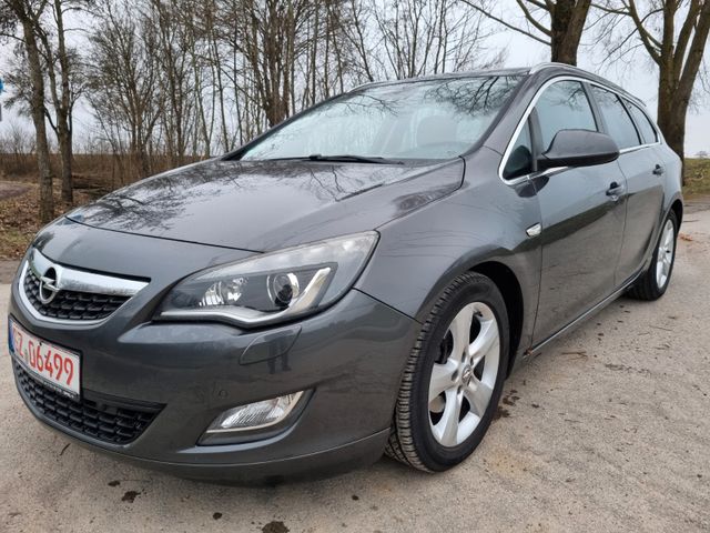 Opel Astra Sports Tourer 2.0 CDTI INNOVATION