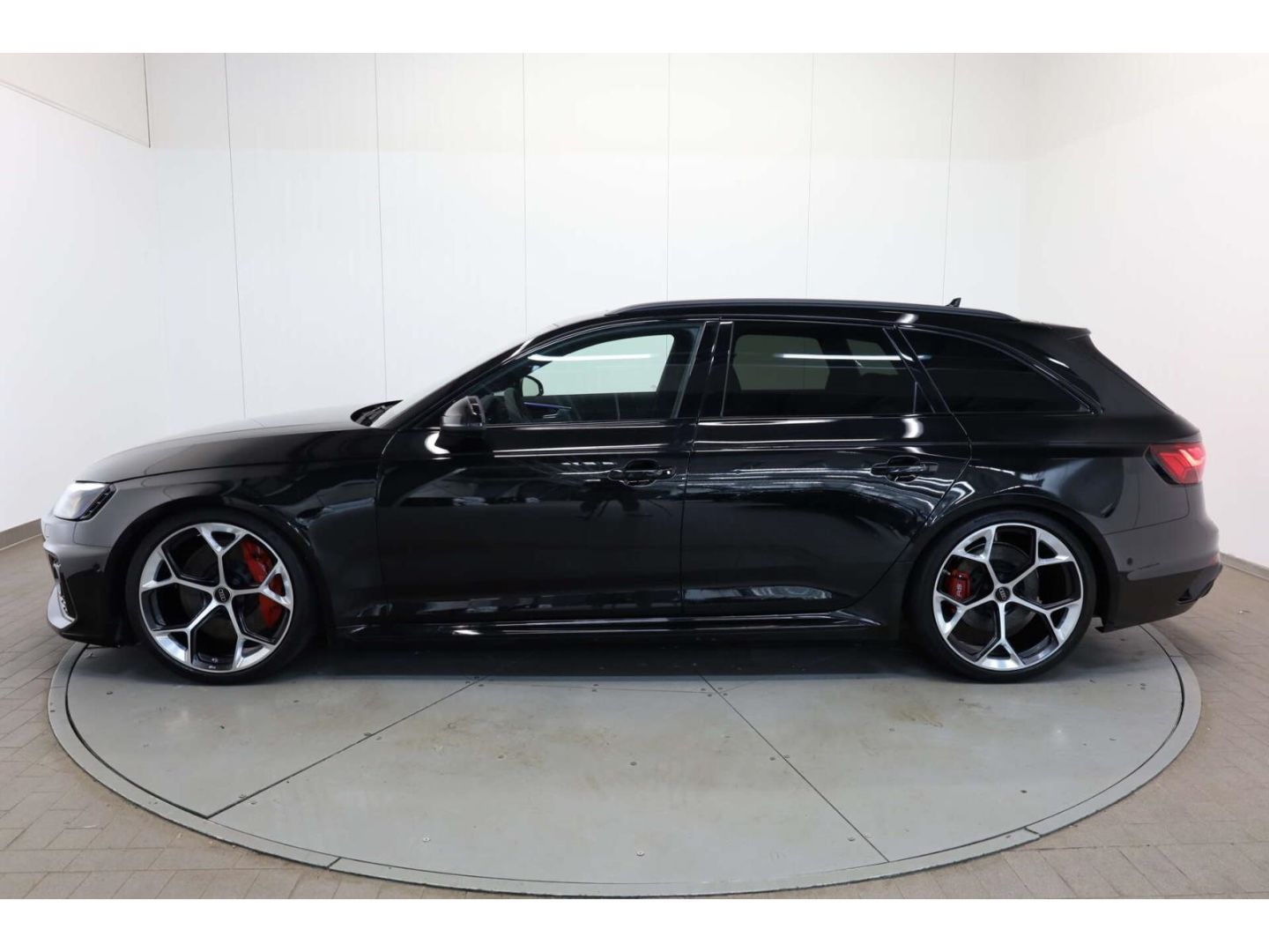 Audi RS4 Avant TFSI quattro RS Competition plus foto 5