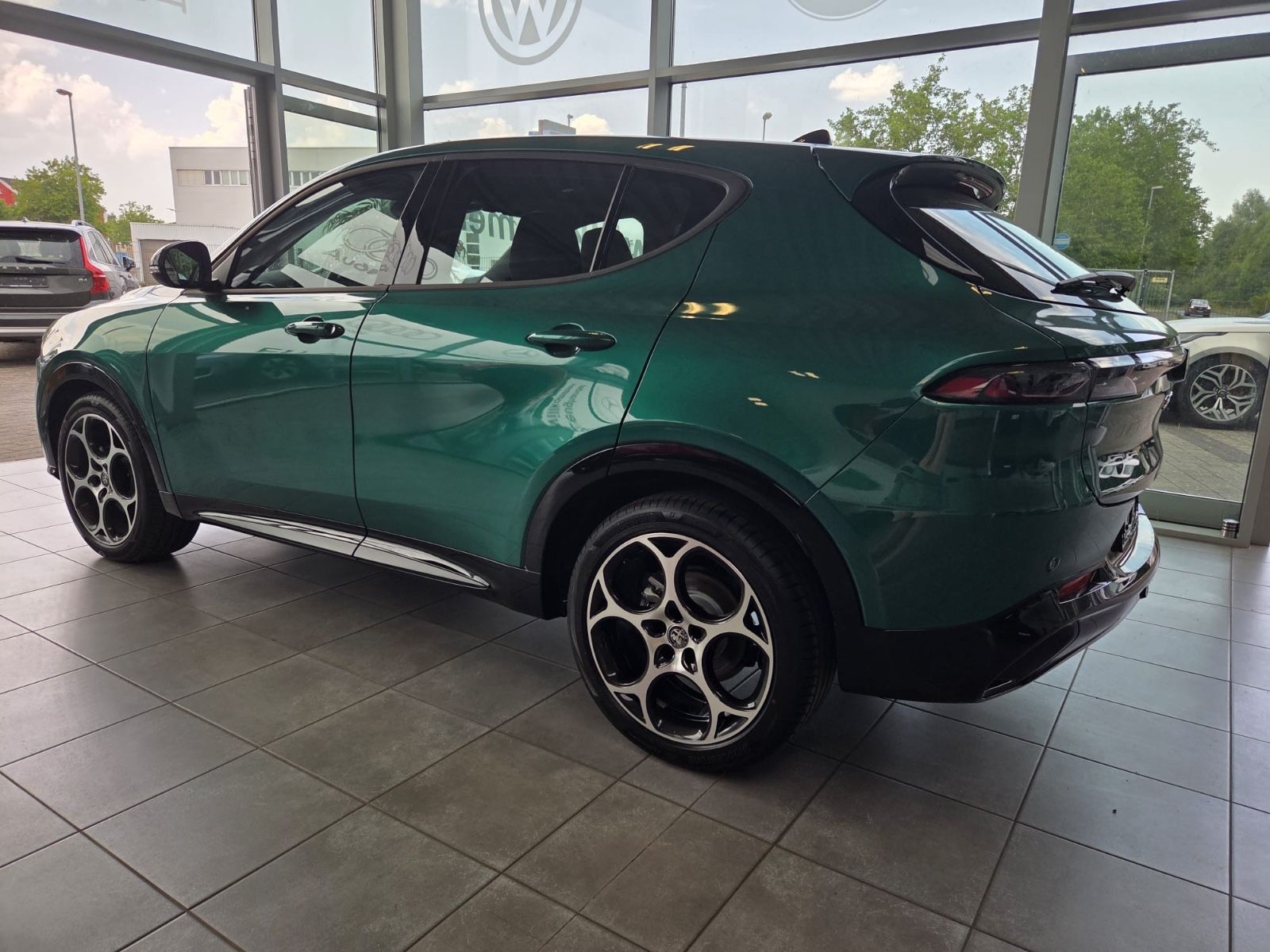 Fahrzeugabbildung Alfa Romeo Tonale Sprint/Sofort verfügbar