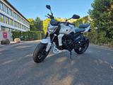 Yamaha FZ1 - YAMAHA 2008 FZ1