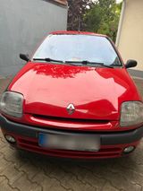 Renault Reno Clio 2 1.2 Benziner - Renault Clio aus 1998