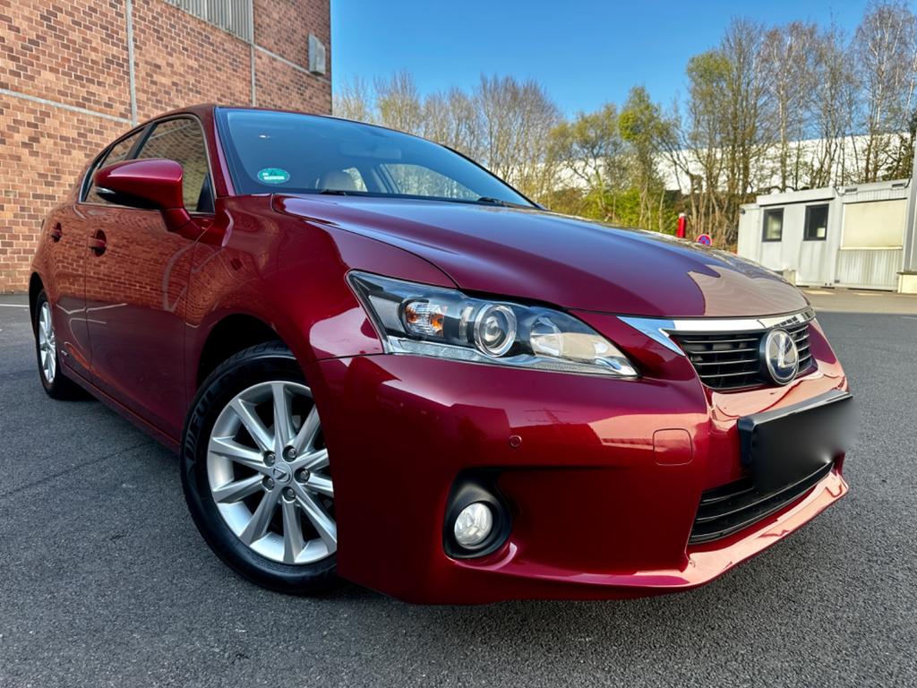 Lexus CT 200h