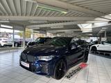 BMW X6 M50i LASER/HUD/360°/SKY LOUNGE/NP: 148.348€ - BMW X6 M50 aus 2022