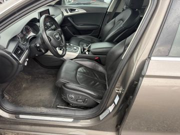 Audi A6 - 4