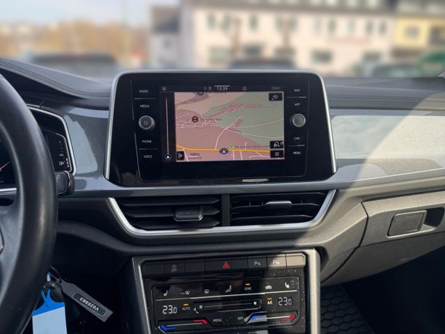 T-Roc Style 1.5 TSI OPF AHK Navi RearView LED