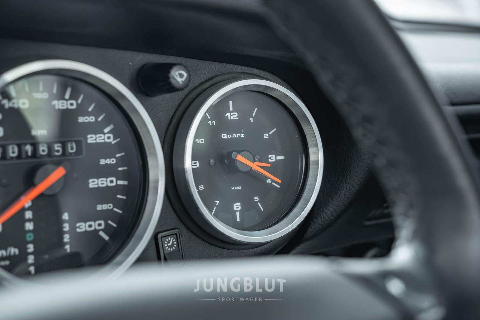 Porsche 993 Carrera Cabriolet, Tiptr. Deut. Auslieferung