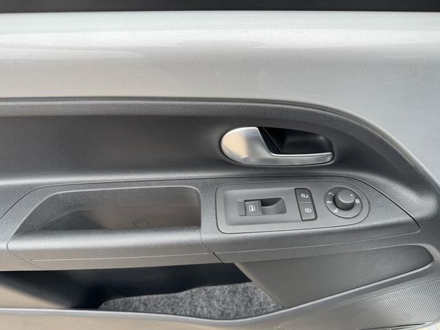 SKODA Citigo — Foto 15