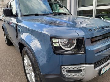 Land-Rover Defender - 6