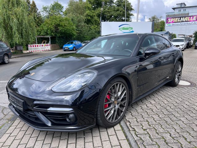 Porsche Panamera Turbo