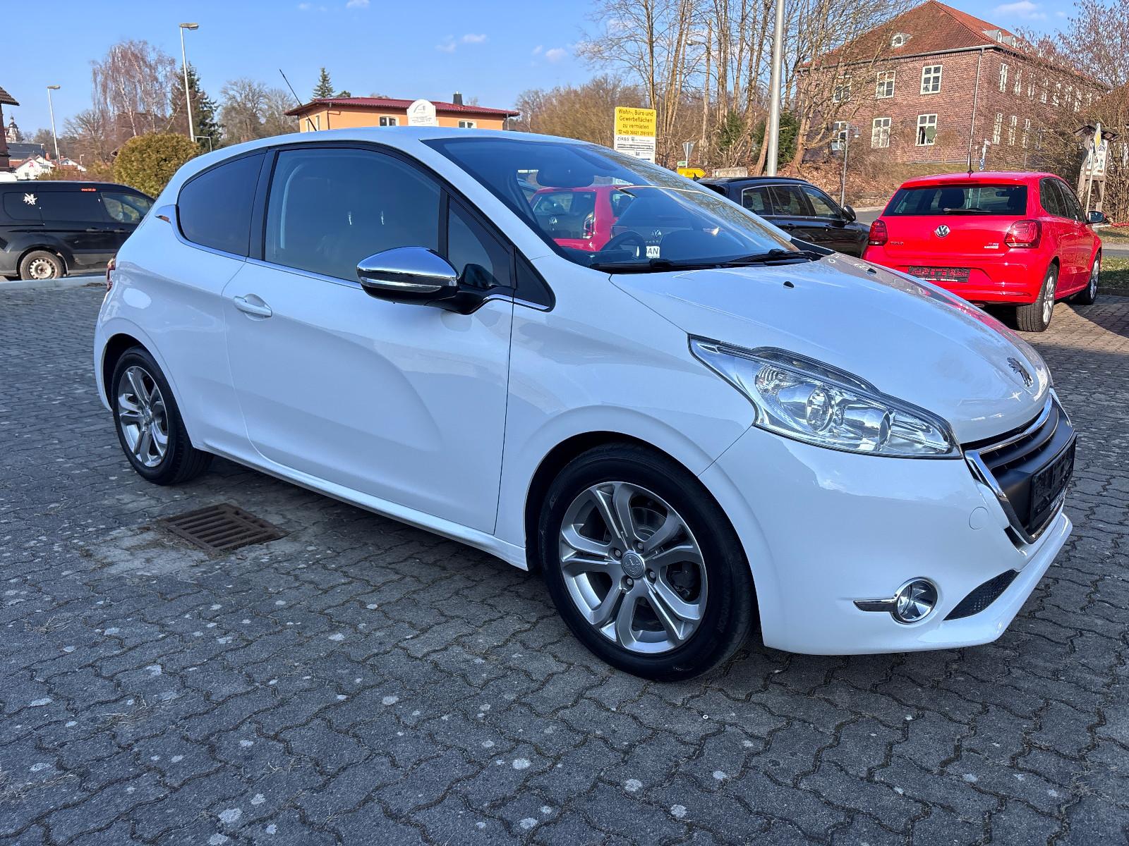 Peugeot 208 Allure