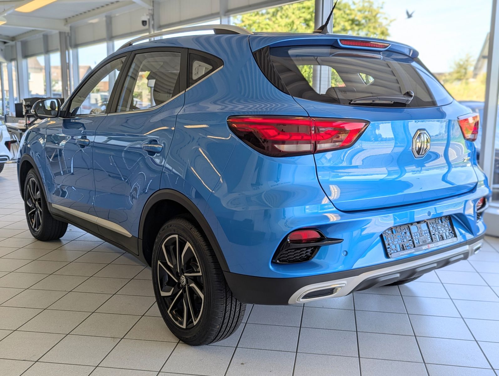 MG ZS