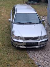 Volvo V40 1.8 - Tüv 5/2027 - gebrauchte Volvo V40 aus dem Jahr 2003