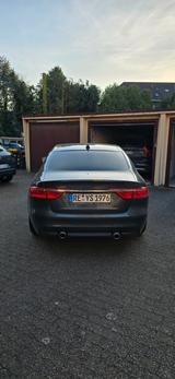 Jaguar XF 30D S 300PS Automatik S - Jaguar XF: Allradantrieb