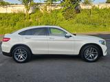 Mercedes-Benz GLC 220 d 4MATIC AMG Line Coupé Autom. AMG Line - : Alcantara, Sitzbelüftung