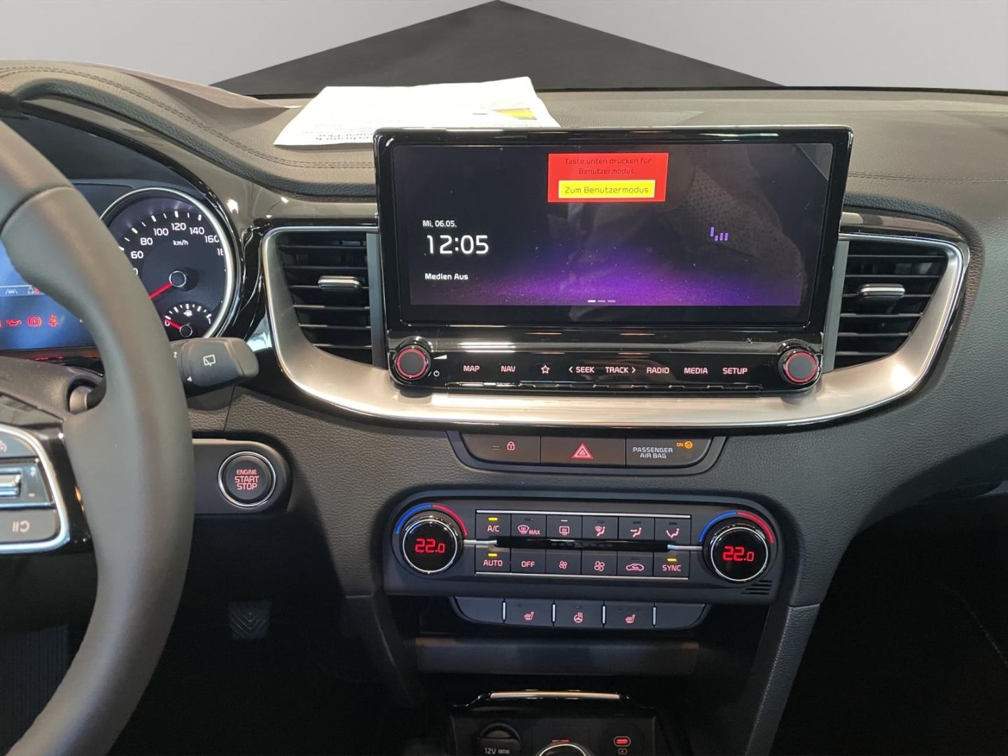 Fahrzeugabbildung Kia Ceed Ultimate Edition Kamera totWinkASS Navi