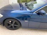 BMW 330d Cabrio Edition Exclusive Edition Exclusive - BMW 330 mit Diesel-Antrieb: Cabrio, Automatik