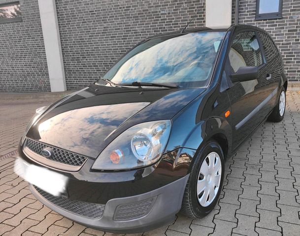 Ford Fiesta 1.3KlimaZV*El.FensterTÜV/AU...