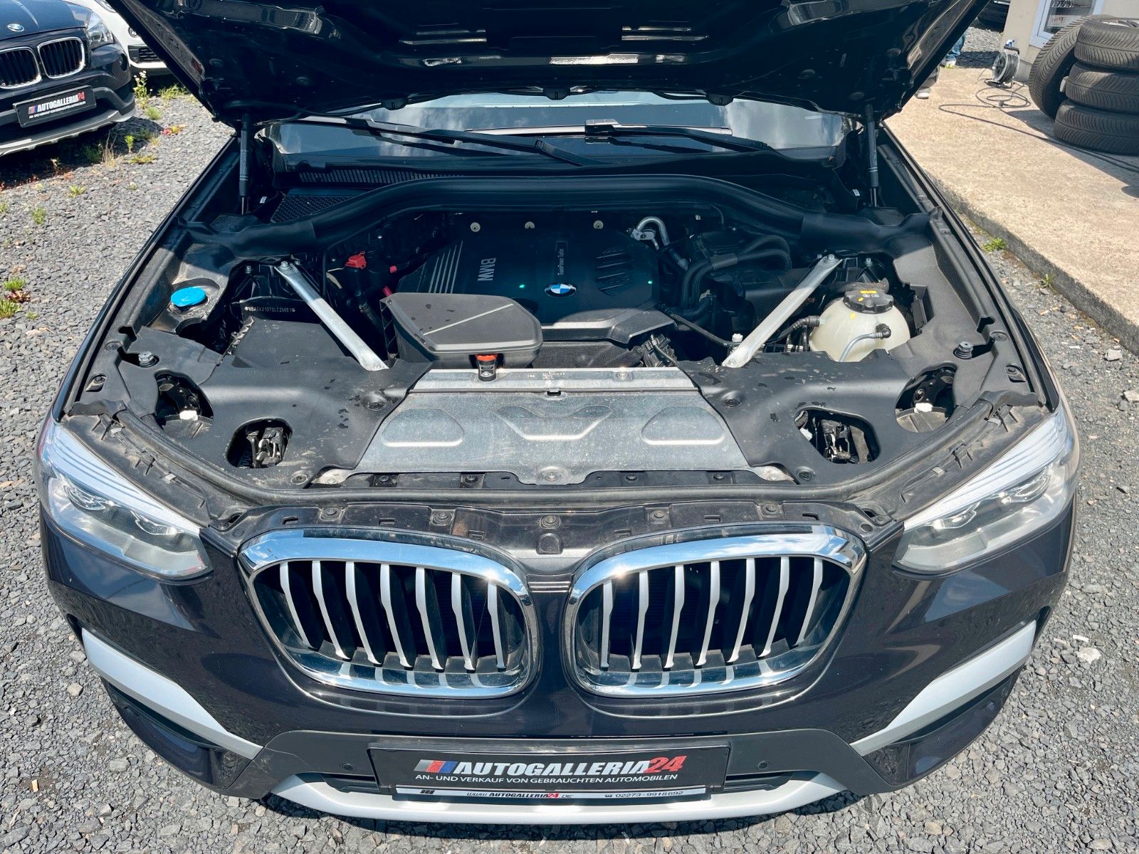 Fahrzeugabbildung BMW X3 xDrive20d xLine Navi LED SPORTSITZE Leder 19"