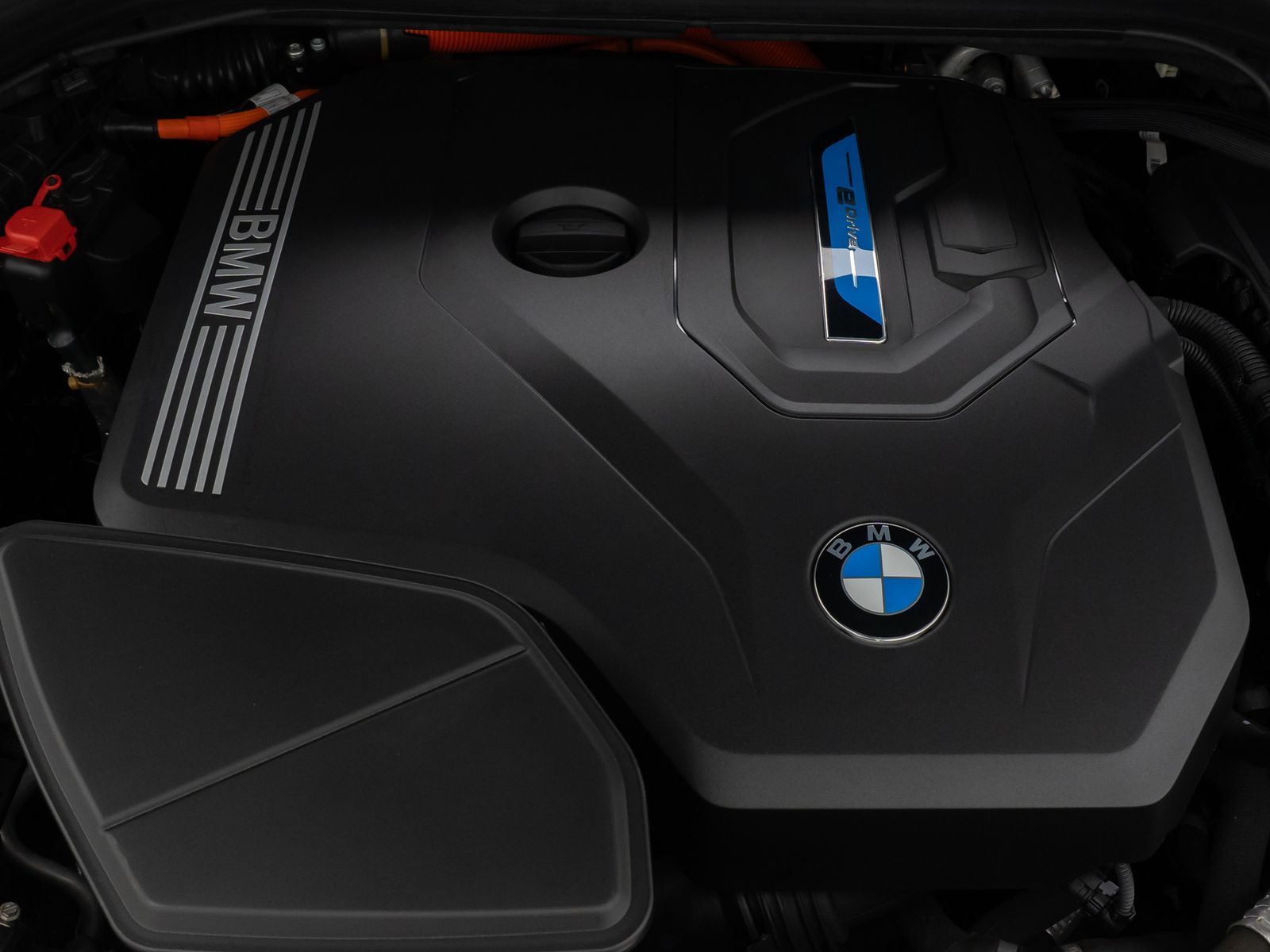 Fahrzeugabbildung BMW X3 xD30e Sport HUD DAB Kamera AHK Alarm 18Zoll