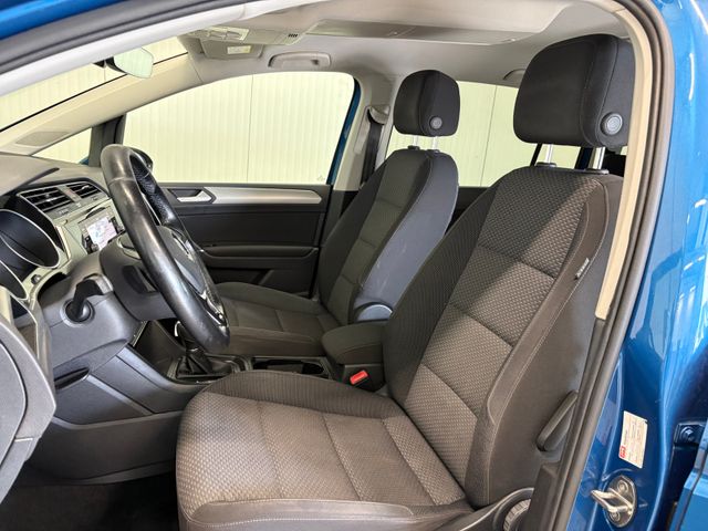 Touran Comfortline 1.6 TDI DSG NAVI ACC