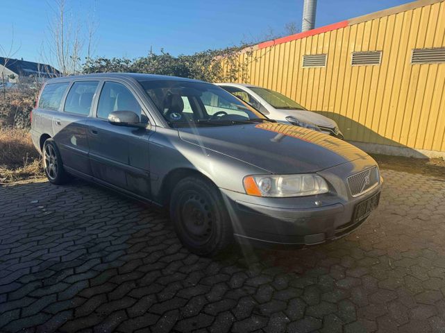 Volvo V70 2.0 Summum