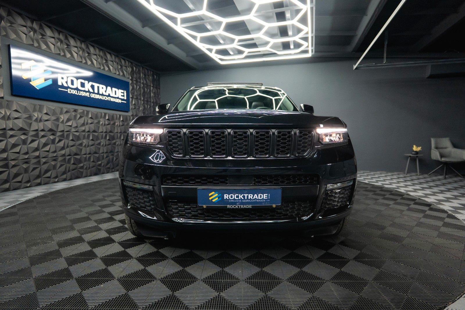 Fahrzeugabbildung Jeep Grand Cherokee 3.6 4x4 Altitude *ACC*Pano*LED*