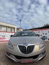 Lancia Delta 1.6 MJT DPF Selectronic Gold - Lancia Delta mit Diesel-Antrieb: Automatik