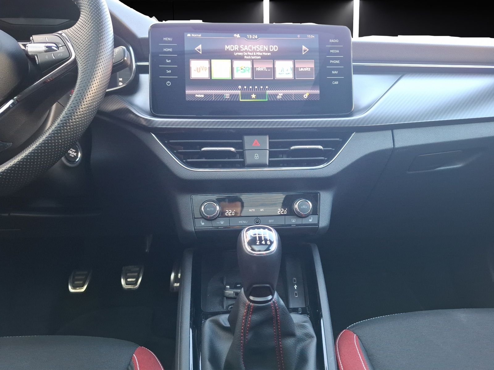 Fahrzeugabbildung SKODA Kamiq TSI Monte Carlo LED Navi AID Pano ACC PDC