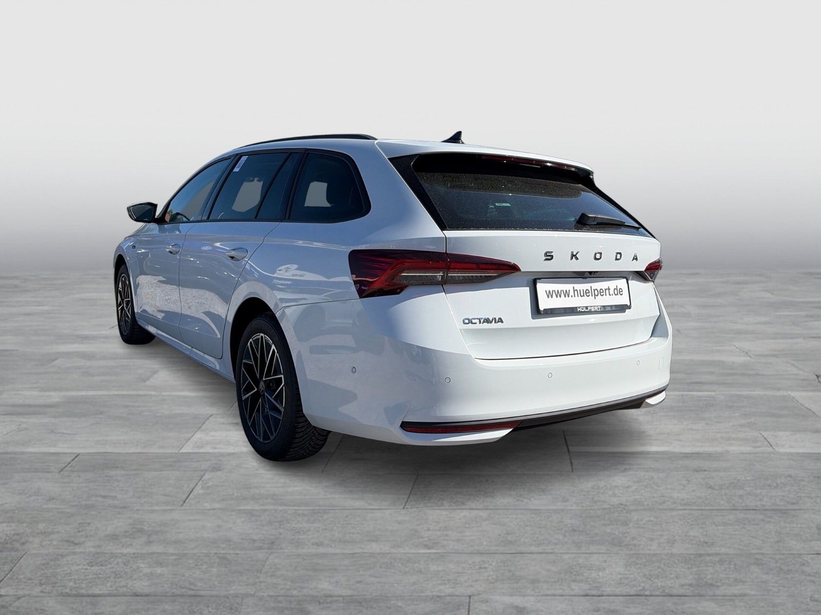 Skoda Octavia Combi 2.0 TOUR 360°CAM ACC HEADUP MATRIX imagem 3