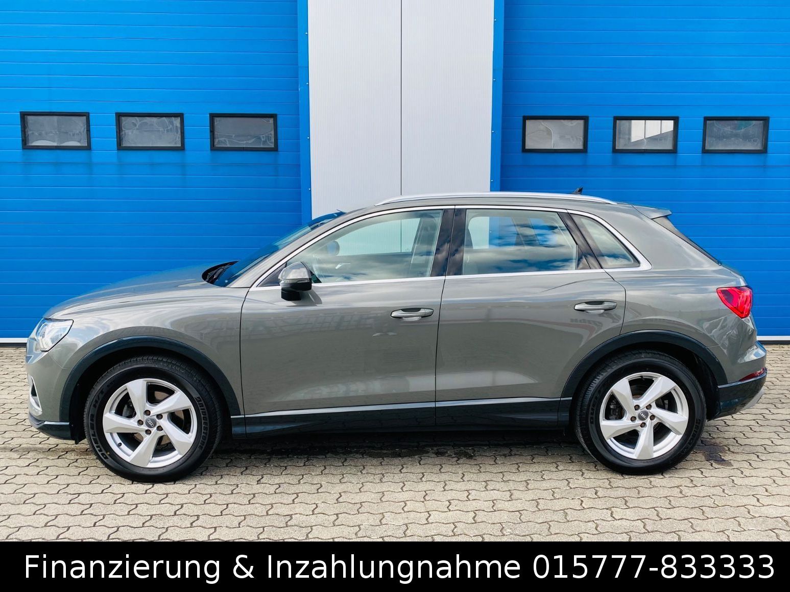 AUDI Q3 Automatik AHK Appe Car Play ACC Navi Virtual